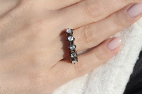 0,38 Karat Elmas Beştaş Yüzük