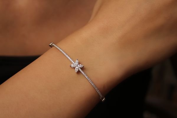 0,64 Karat Pırlanta Tasarım Bileklik