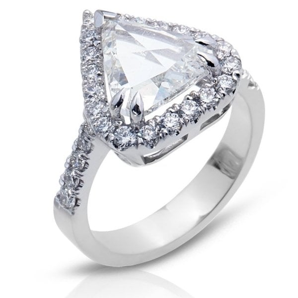 Pırlanta Triangle Elmas Yüzük