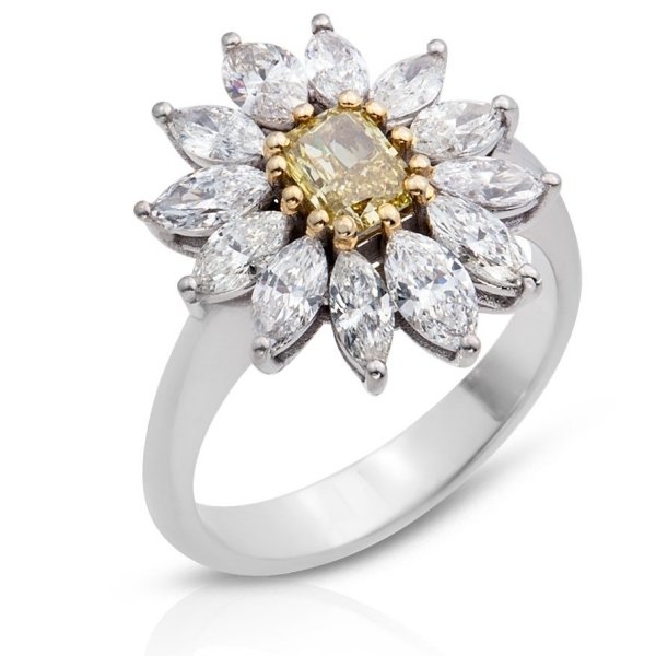 Pırlanta Fancy Yüzük