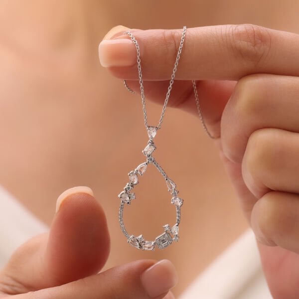 0,95 Karat Pırlanta Tasarım Kolye