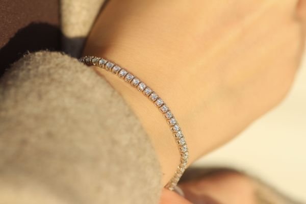 3,86 Karat Pırlanta Su yolu Bileklik