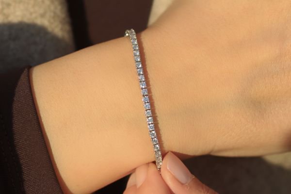 3,86 Karat Pırlanta Su yolu Bileklik