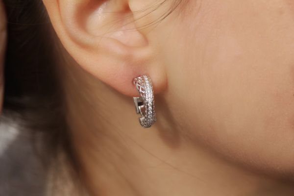 0,25 Karat Pırlanta Halka Küpe