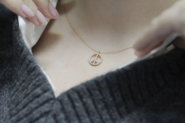 0,21 Karat Pırlanta Tasarım Kolye