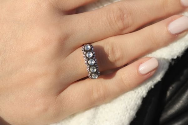 0,53 Karat Elmas Beştaş Yüzük