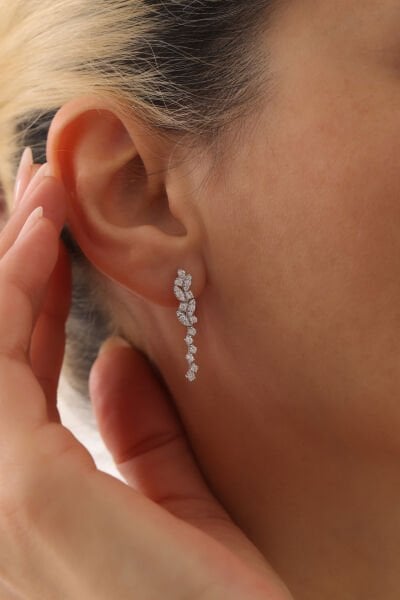 0,74 Karat Pırlanta Tasarım Küpe