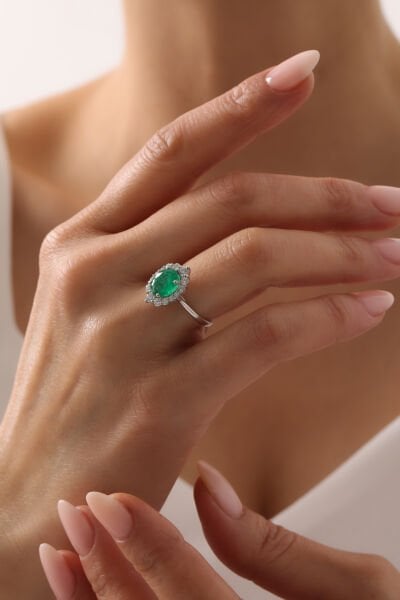 2,51 Karat Pırlanta Zümrüt Yüzük