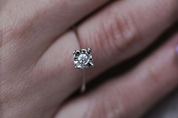 0,07 Karat Pırlanta Tektaş Yüzük