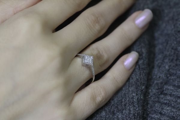 0,15 Karat Pırlanta Coronet Yüzük