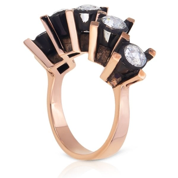 1,07 Karat Elmas Beştaş Yüzük