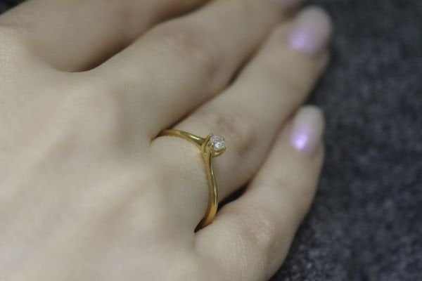 0,10 Karat Pırlanta Tektaş Yüzük