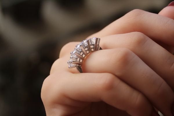 2.01 Karat Pırlanta Beştaş Yüzük