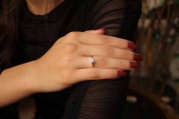 0,70 Karat Pırlanta Tektaş Yüzük