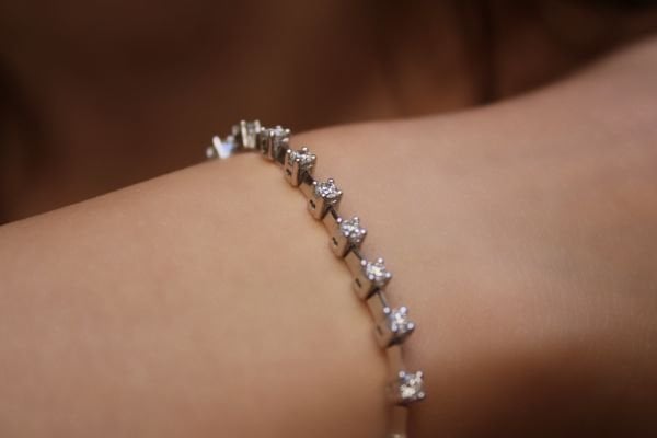 2,48 Karat Pırlanta Su yolu Bileklik