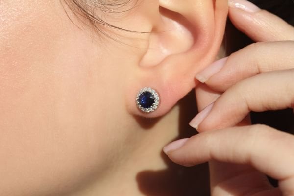 2,25 Karat Pırlanta Safir Küpe