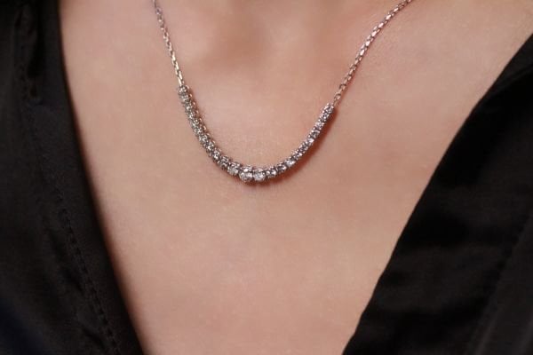 0,93 Karat Pırlanta Tasarım Kolye