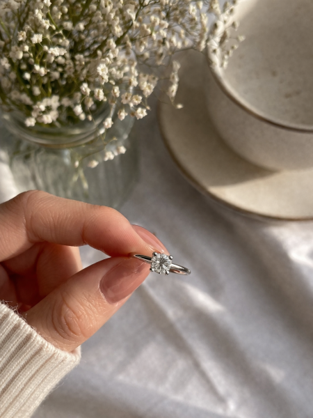 0,10 Karat Pırlanta Tektaş Yüzük