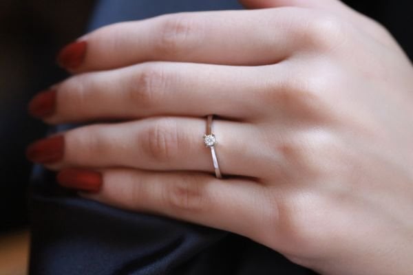 0,10 Karat Pırlanta Tektaş Yüzük