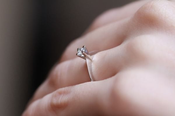 0,11 Karat Pırlanta Tektaş Yüzük