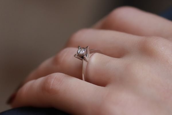 0,11 Karat Pırlanta Tektaş Yüzük