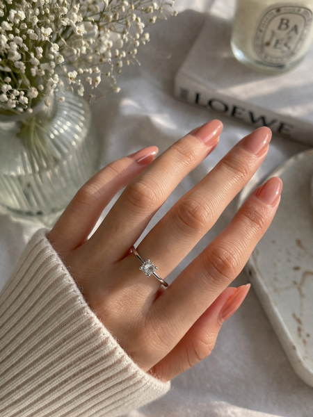 0,12 Karat Pırlanta Tektaş Yüzük