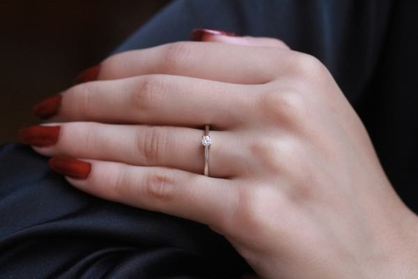 0,12 Karat Pırlanta Tektaş Yüzük