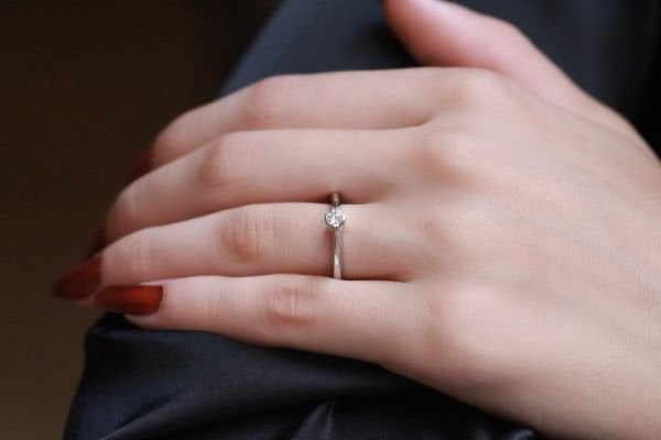 0,19 Karat Pırlanta Tektaş Yüzük