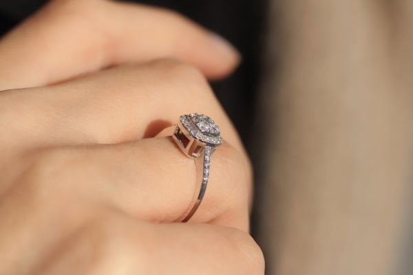 0,42 Karat Pırlanta Coronet Yüzük