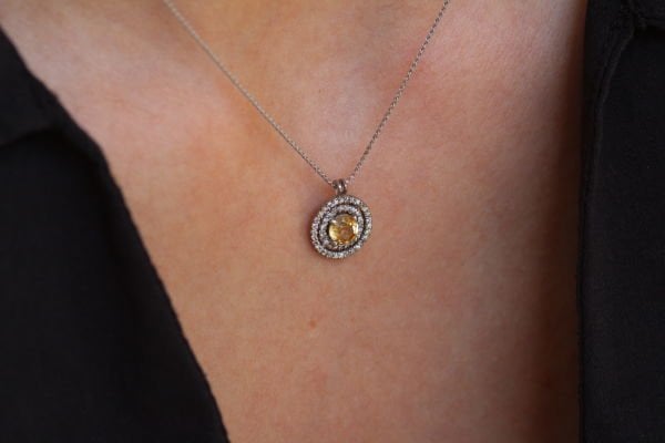 0,67 Karat Pırlanta Tasarım Kolye