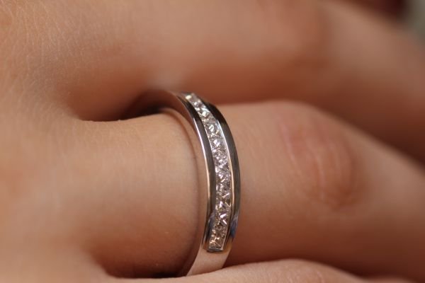 0,45 Karat Pırlanta Yarımtur Yüzük