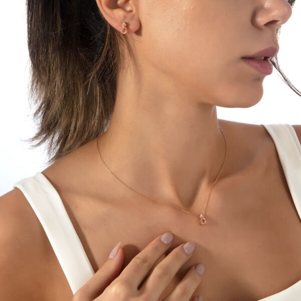 0,82 Karat Pırlanta Morganit Kolye