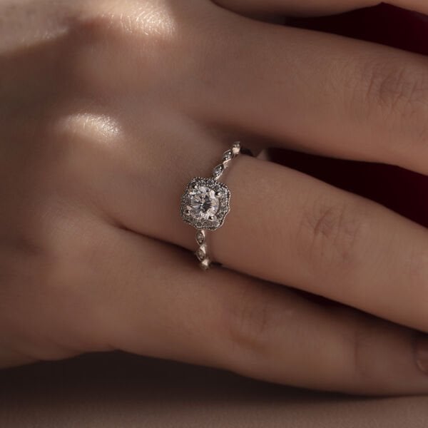 0,71 Karat Pırlanta Tasarım Yüzük