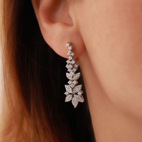 1,40 Karat Pırlanta Tasarım Küpe