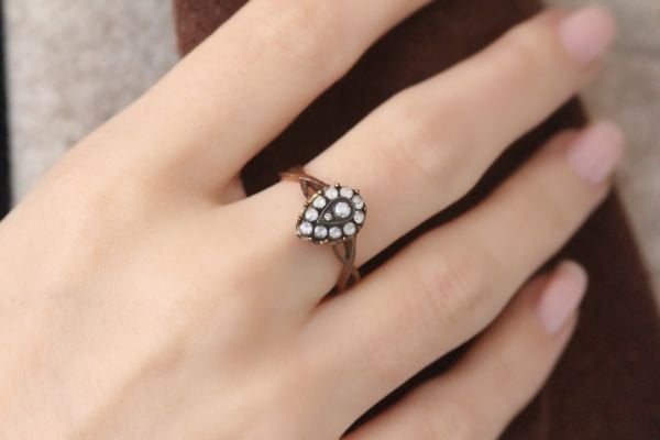 0,21 Karat Elmas Damla Yüzük