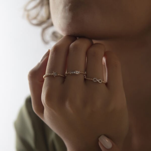 0,04 Karat Pırlanta Yıldız Yüzük