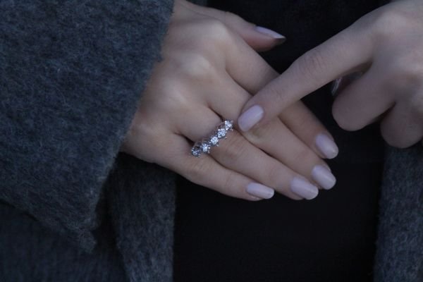 0,10 Karat Pırlanta Beştaş Yüzük