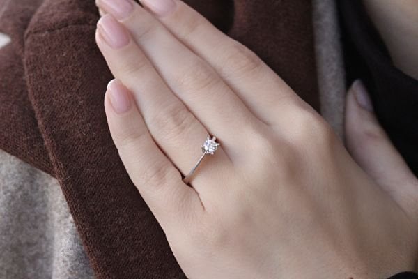 0,32 Karat Pırlanta Tektaş Yüzük