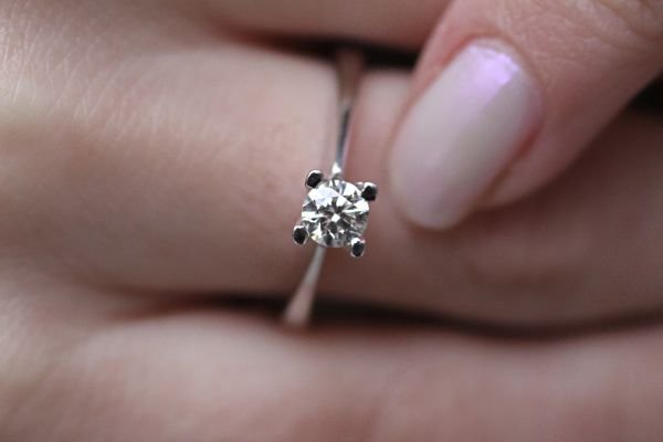 0,32 Karat Pırlanta Tektaş Yüzük