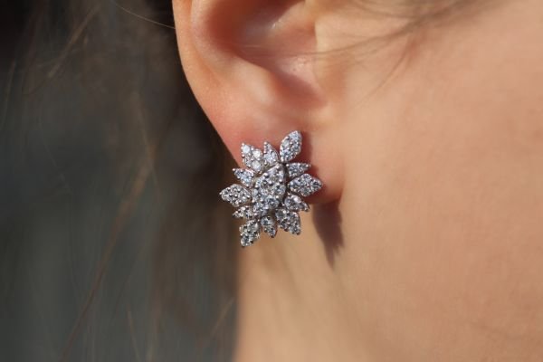 3,02 Karat Pırlanta Tasarım Küpe