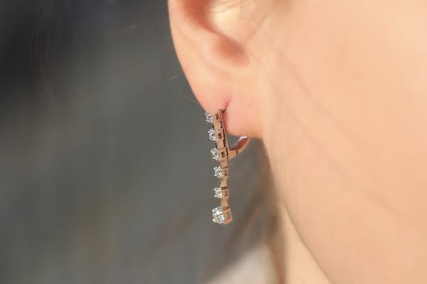 0,47 Karat Pırlanta Tasarım Küpe