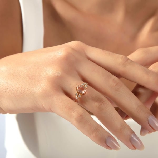 1,43 Karat Pırlanta Vintage Morganit Oval Yüzük