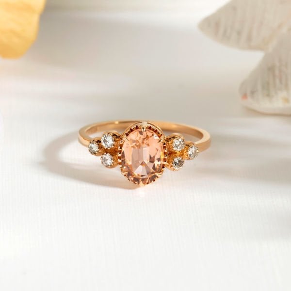 1,43 Karat Pırlanta Vintage Morganit Oval Yüzük