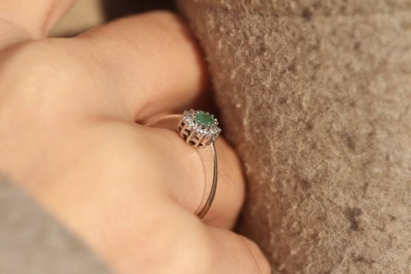 0,23 Karat Pırlanta Zümrüt Yüzük