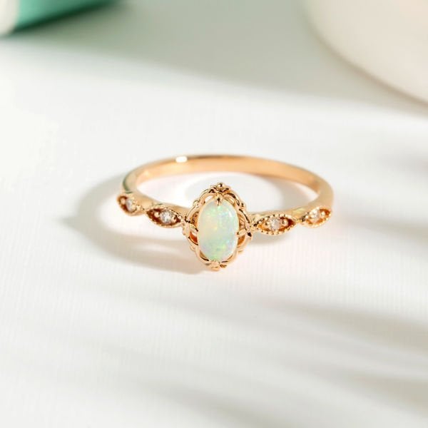 0,34 Karat Pırlanta Vintage Opal Yüzük
