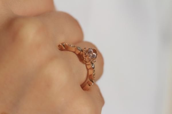 0,61 Karat Pırlanta Vintage Morganit Yüzük