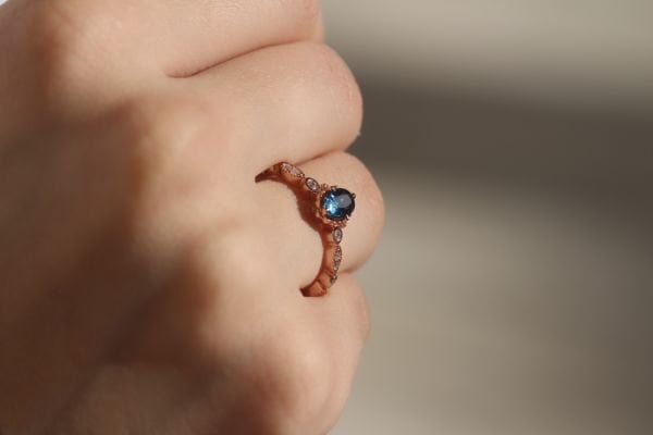 0,71 Karat Pırlanta Vintage London Blue Yüzük