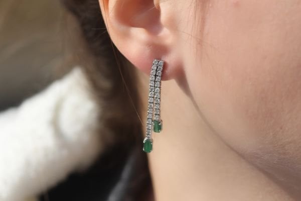 2,08 Karat Pırlanta Zümrüt Küpe