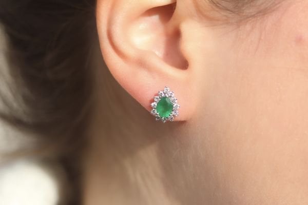 1,80 Karat Pırlanta Zümrüt Küpe