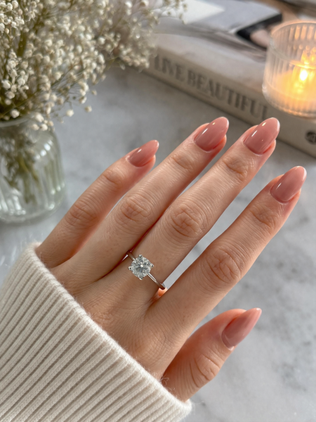 0,66 Karat Pırlanta HRD Sertifikalı Tektaş Yüzük